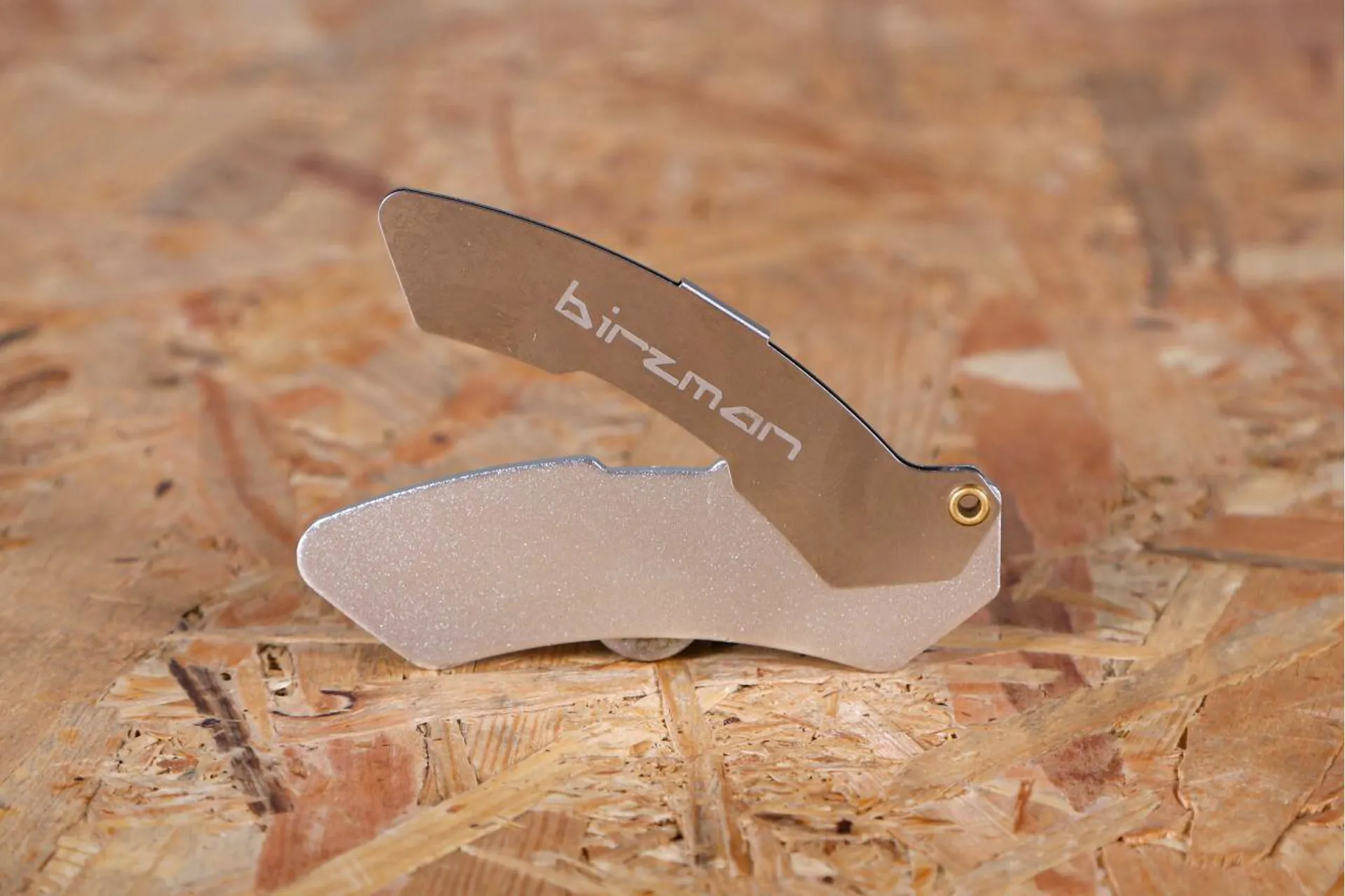 Birzman Razor Clam Disc Brake Alignment Tool 5 Birzman Razor Clam Disc Brake Alignment Tool - Image 3