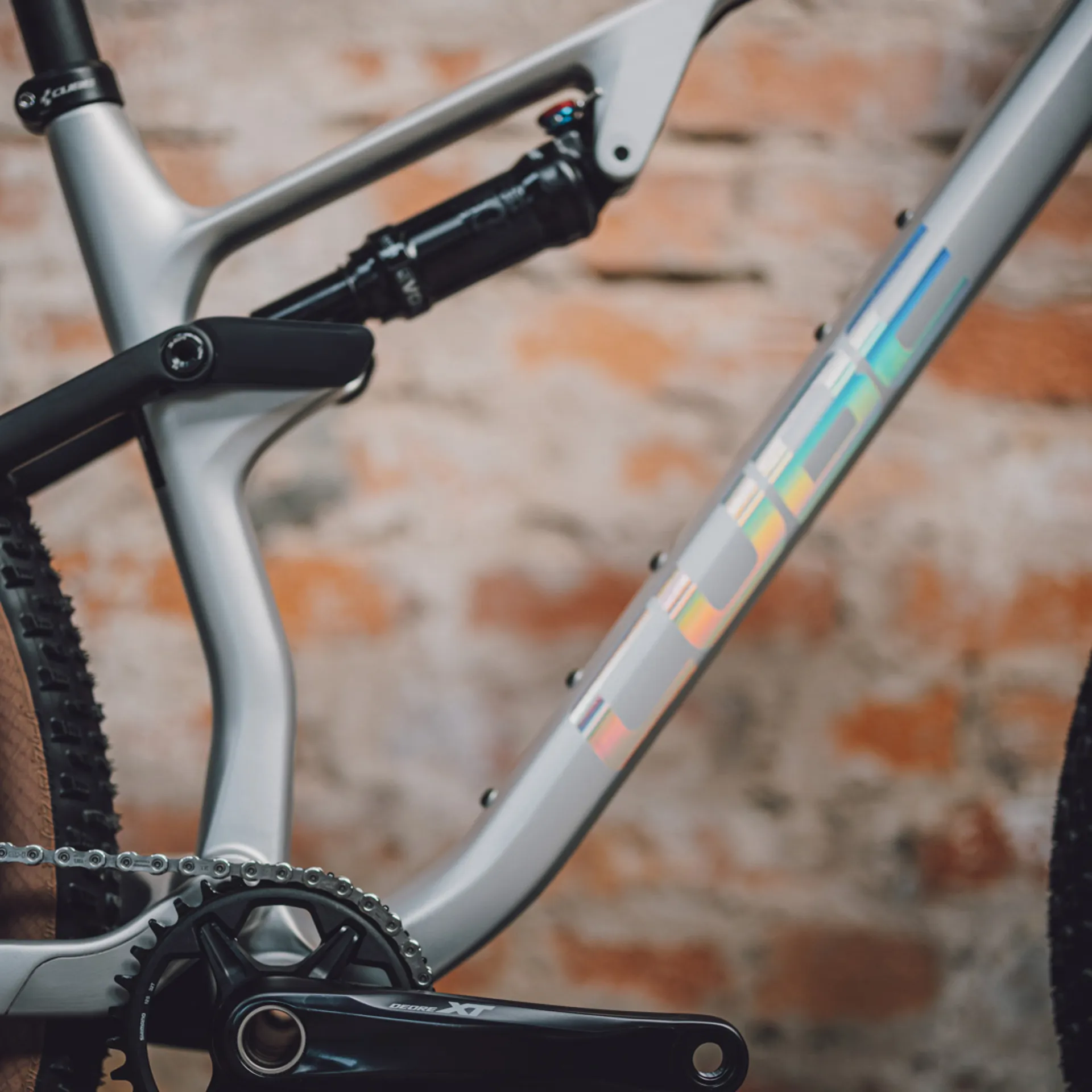 Cube AMS ZERO99 C:68X Race Full Suspension Mountain Bike 2024 Silver 7 Cube AMS ZERO99 C:68X Race Full Suspension Mountain Bike 2024 Silver - Image 5