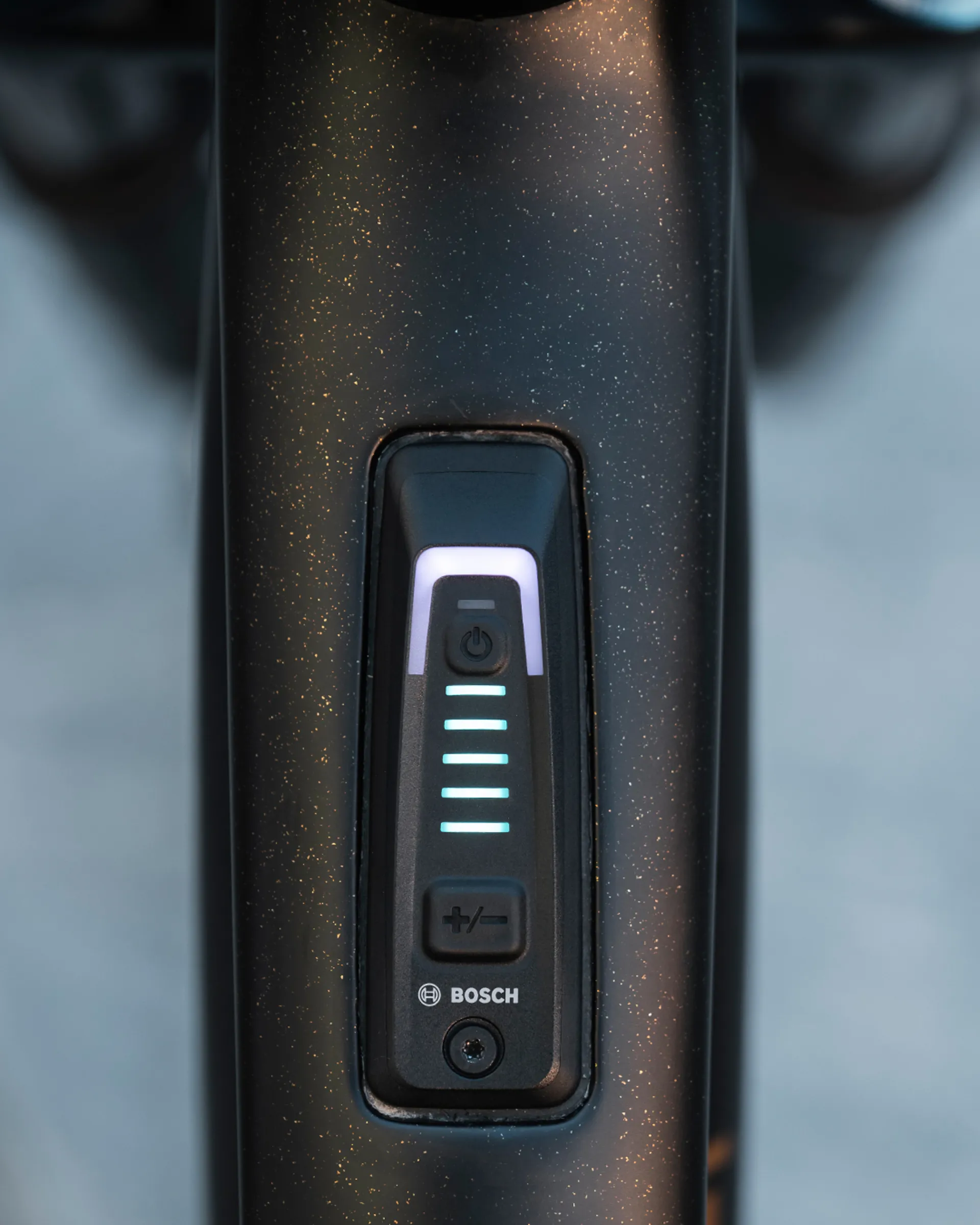 Cube AMS Hybrid One44 C:68X SLT 400X 2024 Carbon/Gold 5 Cube AMS Hybrid One44 C:68X SLT 400X 2024 Carbon/Gold - Image 3