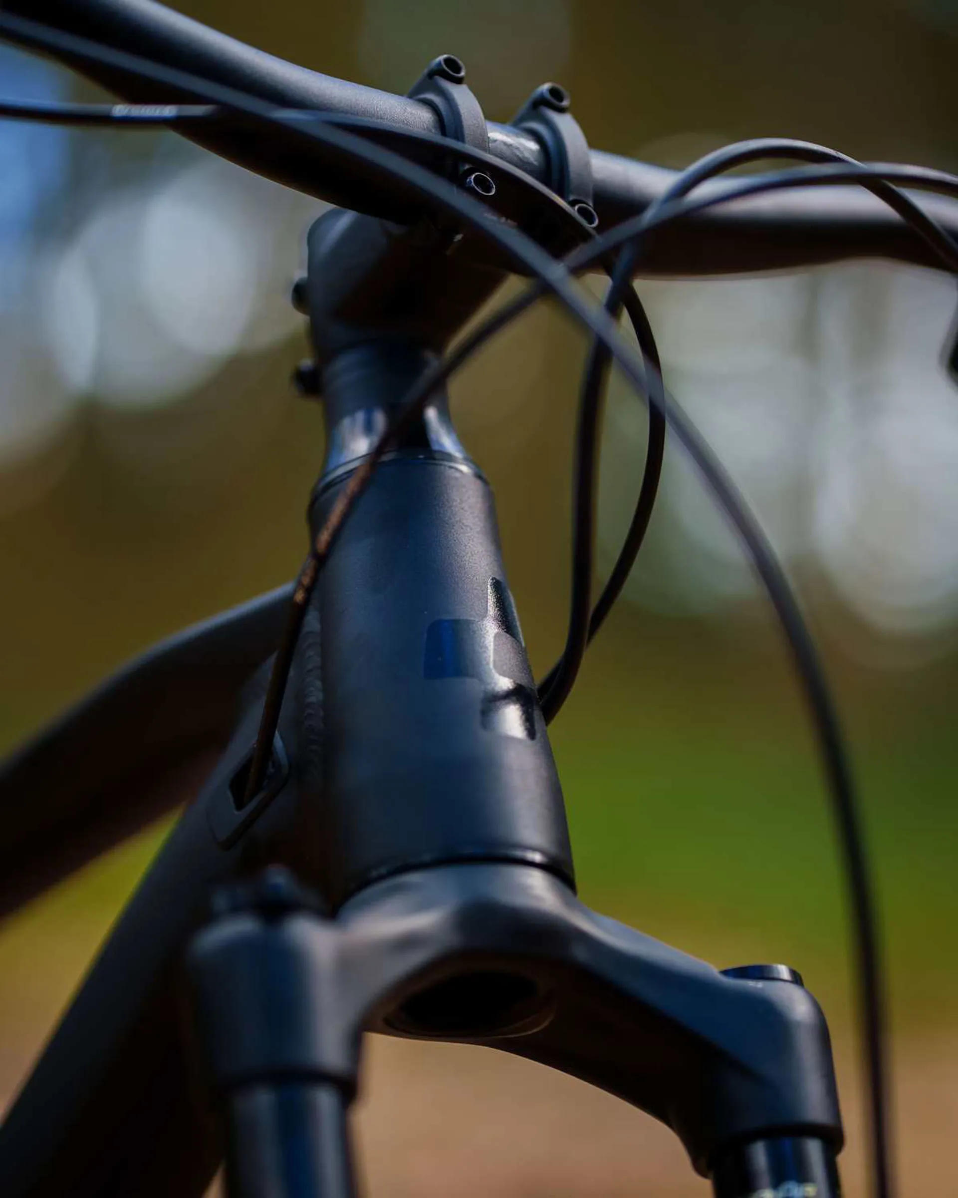 Cube Stereo One22 Race Full Suspension Bike 2024 Black Anodized 8 Cube Stereo One22 Race Full Suspension Bike 2024 Black Anodized - Image 6