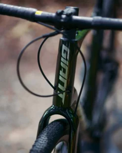 Giant Revolt Advanced 1 ETap AXS Gravel Bike Phantom Green -Cycle Pro Gear A7406551