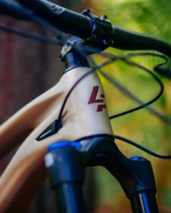 Lapierre Zesty AM CF 7. 9 Full Suspension Mountain Bike Beige -Cycle Pro Gear A7409102201