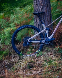 Lapierre Zesty AM CF 7. 9 Full Suspension Mountain Bike Beige -Cycle Pro Gear A7409131201