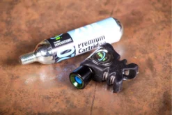 Genuine Innovations Air Chuck Plus CO2 Inflator + Cannister 6 Genuine Innovations Air Chuck Plus CO2 Inflator + Cannister -Cycle Pro Gear AirChuck2