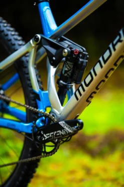 Mondraker Superfoxy Full Suspension Mountain Bike 2023 Silver/Blue 19 Mondraker Superfoxy Full Suspension Mountain Bike 2023 Silver/Blue -Cycle Pro Gear DSC09081