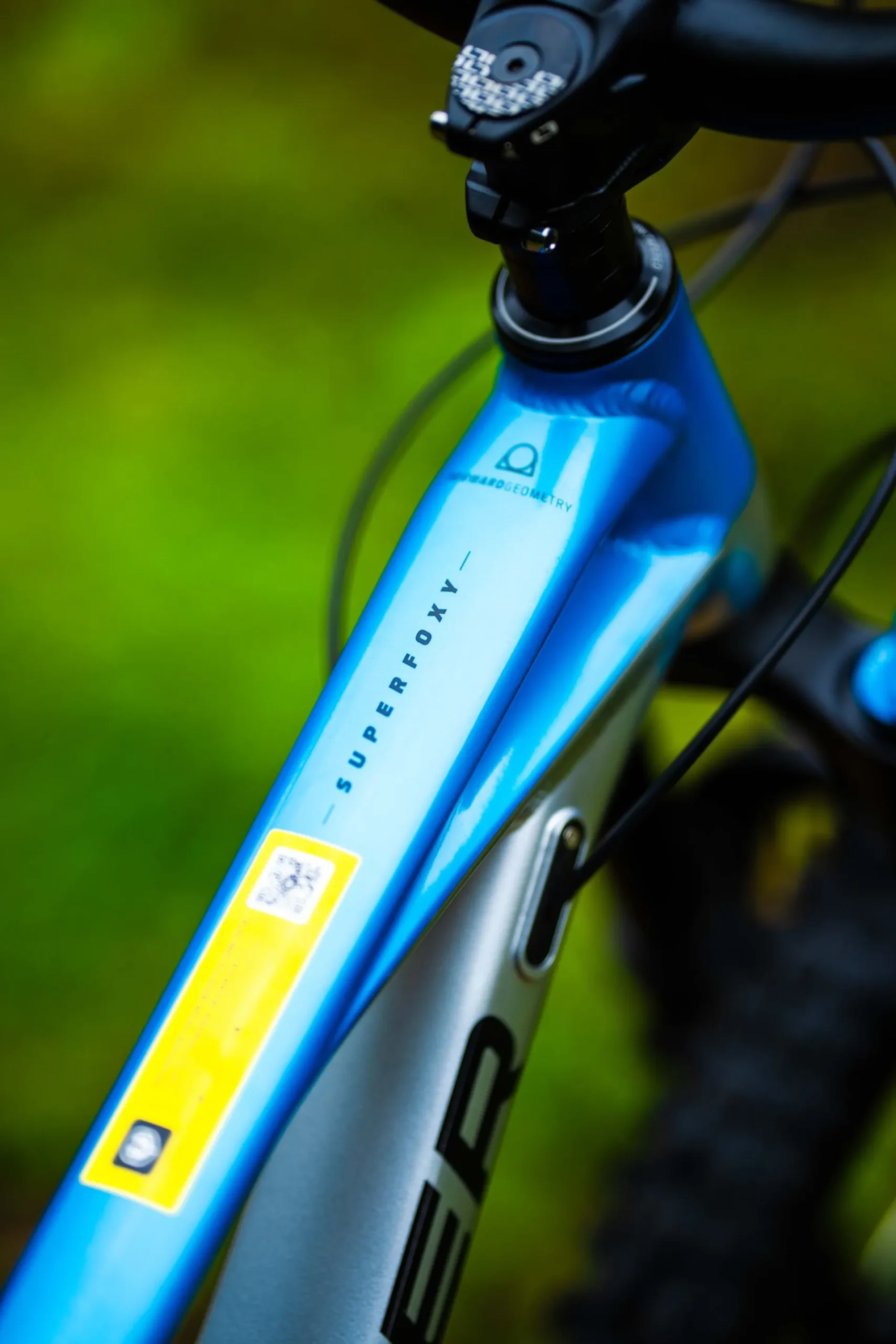 Mondraker Superfoxy Full Suspension Mountain Bike 2023 Silver/Blue 10 Mondraker Superfoxy Full Suspension Mountain Bike 2023 Silver/Blue - Image 8