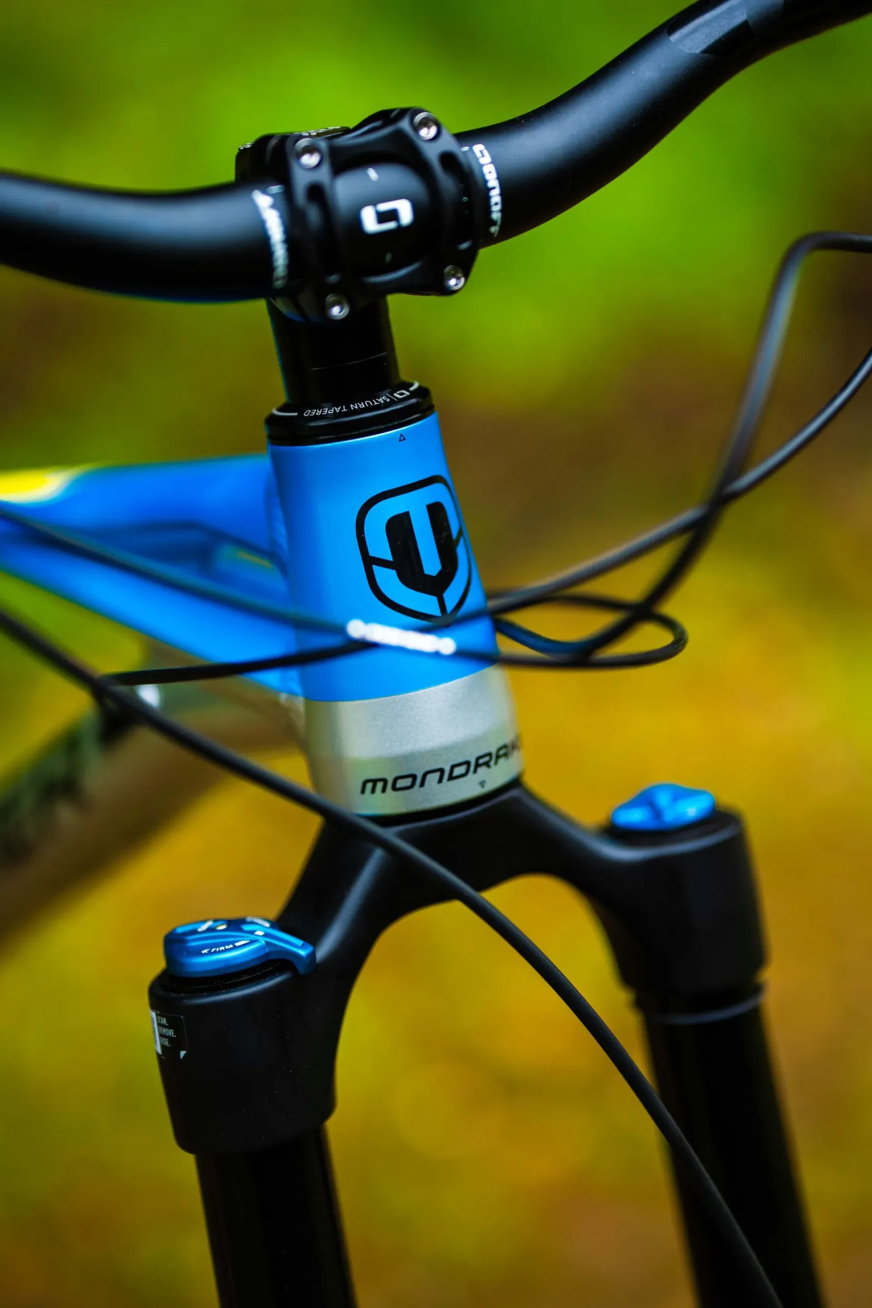 Mondraker Superfoxy Full Suspension Mountain Bike 2023 Silver/Blue 11 Mondraker Superfoxy Full Suspension Mountain Bike 2023 Silver/Blue - Image 9