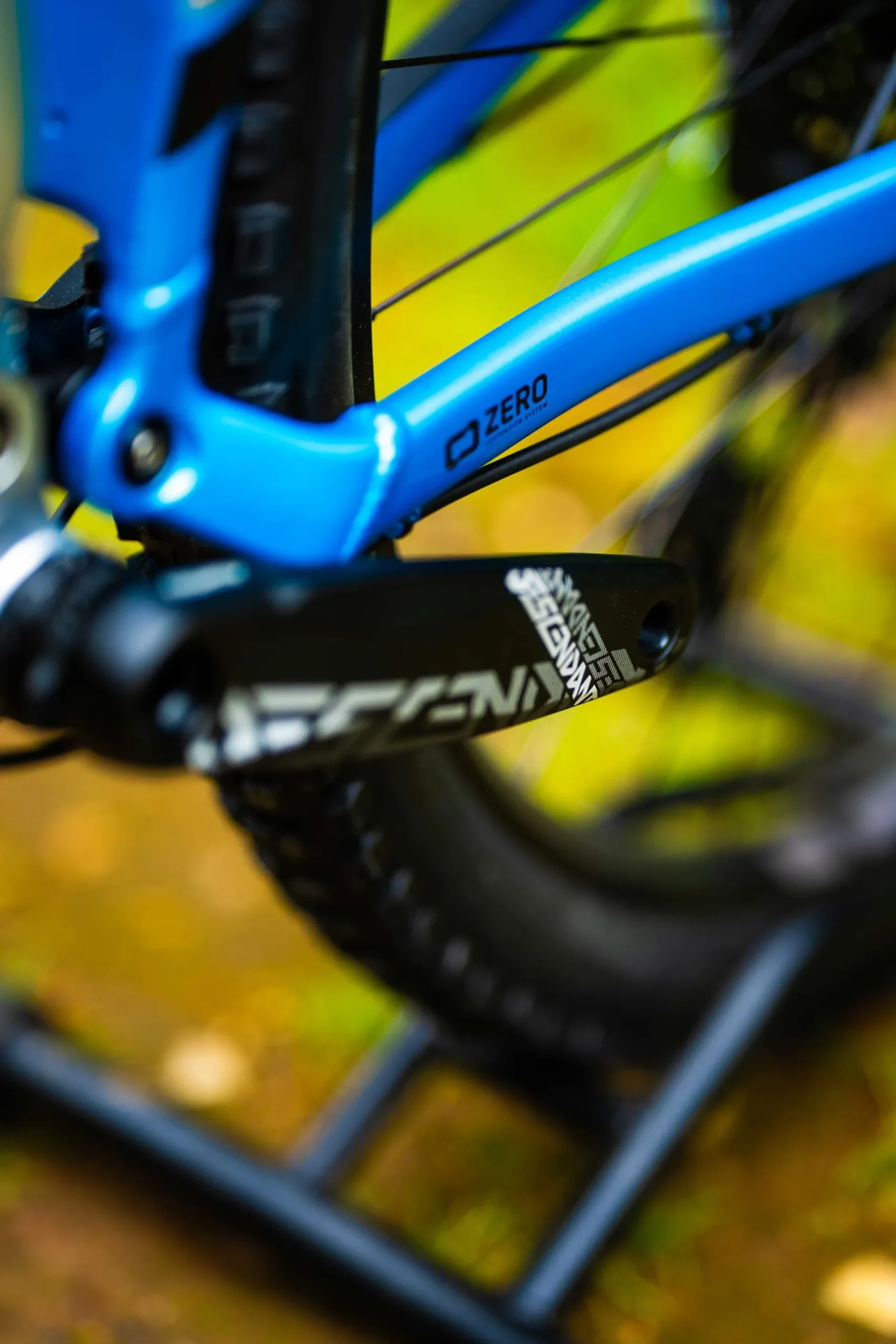 Mondraker Superfoxy Full Suspension Mountain Bike 2023 Silver/Blue 13 Mondraker Superfoxy Full Suspension Mountain Bike 2023 Silver/Blue - Image 11