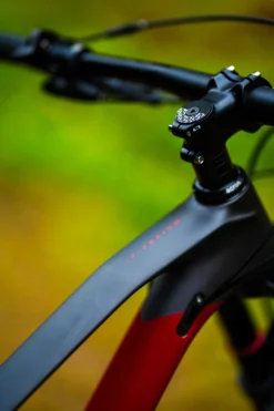 Mondraker F-Podium Carbon DC Full Suspension Bike 2022 Red -Cycle Pro Gear DSC09208