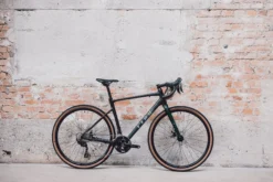 Cube Nuroad Pro Gravel Bike 2024 Metal Black/Grey -Cycle Pro Gear O 400 90129 680100 O 00