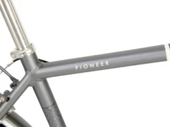 Raleigh Pioneer Crossbar Hybrid Bike Black/Grey -Cycle Pro Gear Pioneer crossbar Image 5 2048x2048