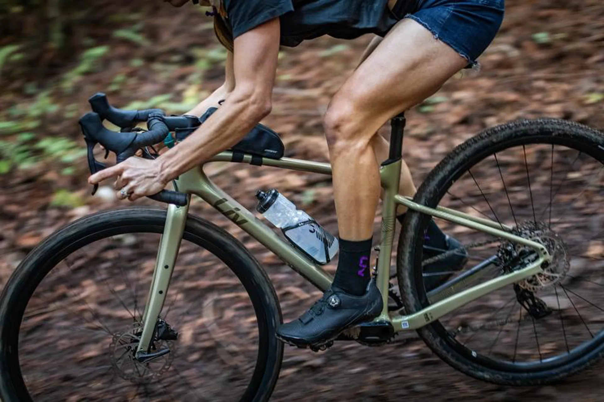 Liv Devote Advanced 1 Womens Gravel Adventure Bike Dynamic Bronze 9 Liv Devote Advanced 1 Womens Gravel Adventure Bike Dynamic Bronze - Image 7