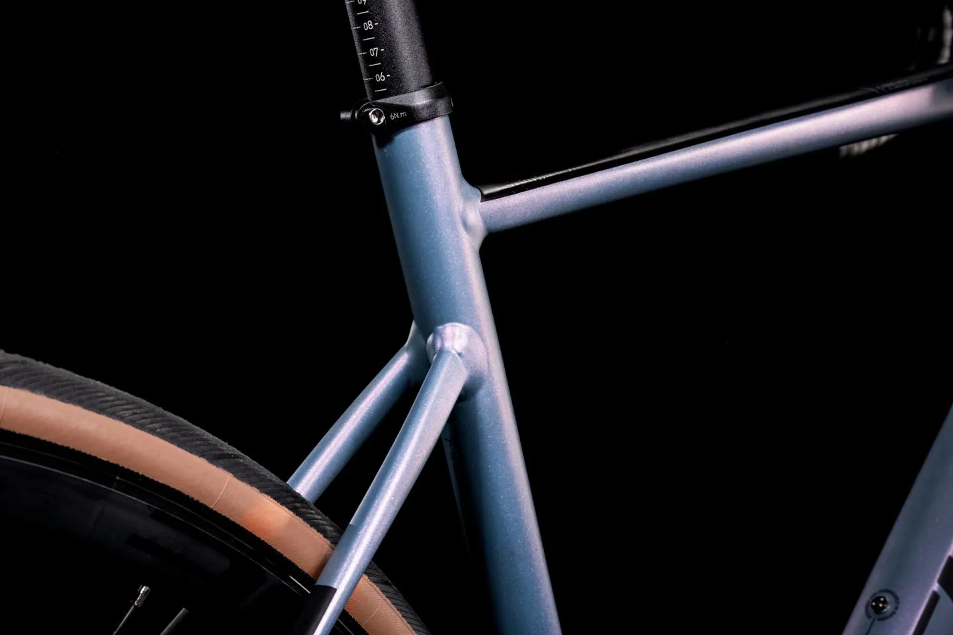 Cube Axial WS Race Womens Road Bike 2022 Sparkle Lilac/Black 6 Cube Axial WS Race Womens Road Bike 2022 Sparkle Lilac/Black - Image 4