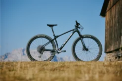 Lapierre Prorace CF 9.9 Carbon Hardtail Mountain Bike 2023 Black -Cycle Pro Gear lapierre prorace 5682