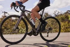 Giant Defy Advanced 1 Di2 Endurance Road Bike 2023 Orion Nebula -Cycle Pro Gear my23 defy advanced 1 action webres 17