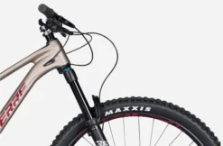 Lapierre Zesty AM CF 7. 9 Full Suspension Mountain Bike Beige -Cycle Pro Gear zesty am cf 7.9 side